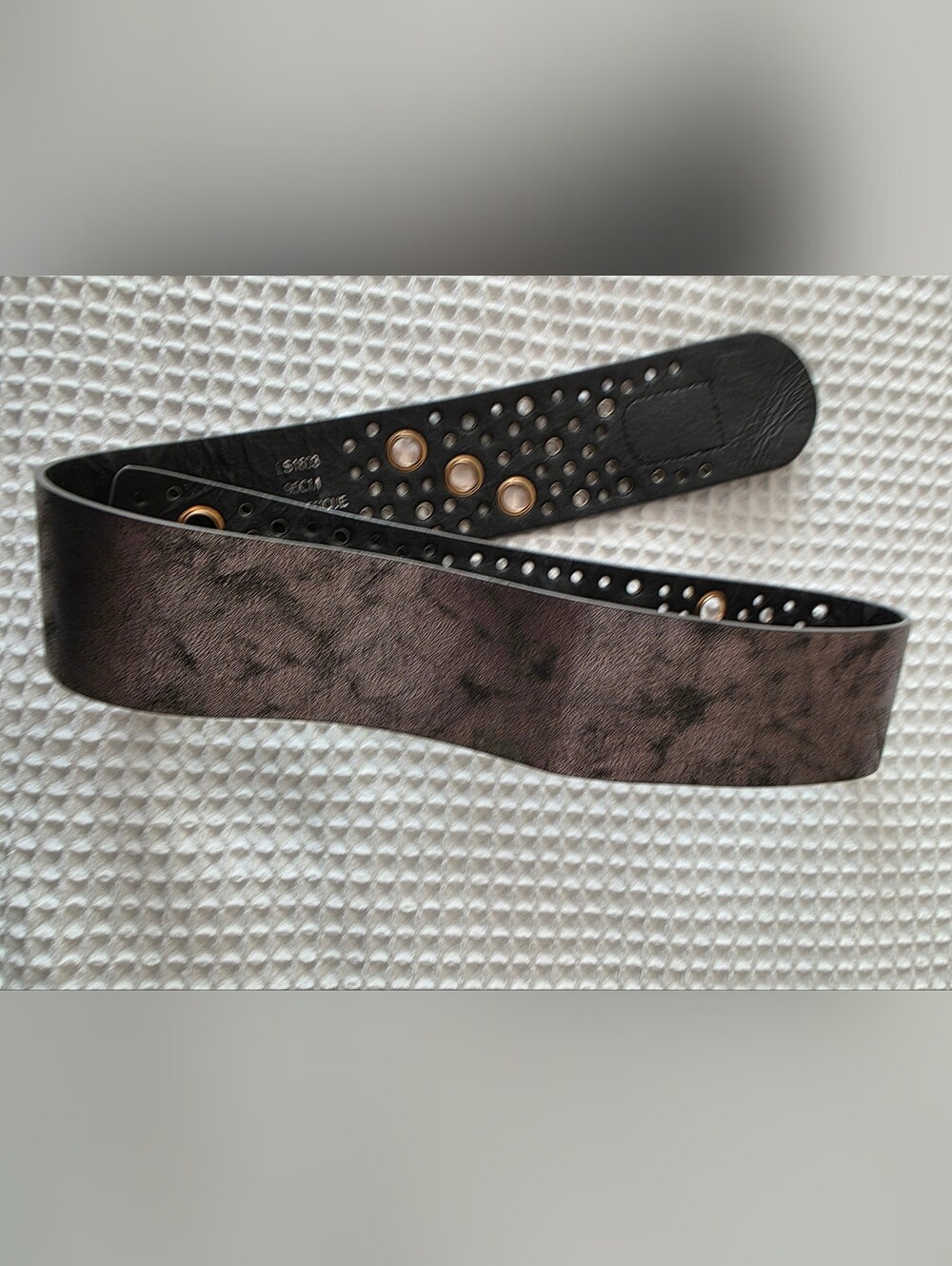 Wide Metallic Gunmetal Eyelet Waist Belt 36.5" - Picture 2 of 7